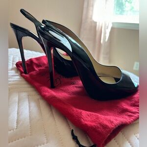 Christian Louboutin Peep Toe Lady Black Patent Leather Heels